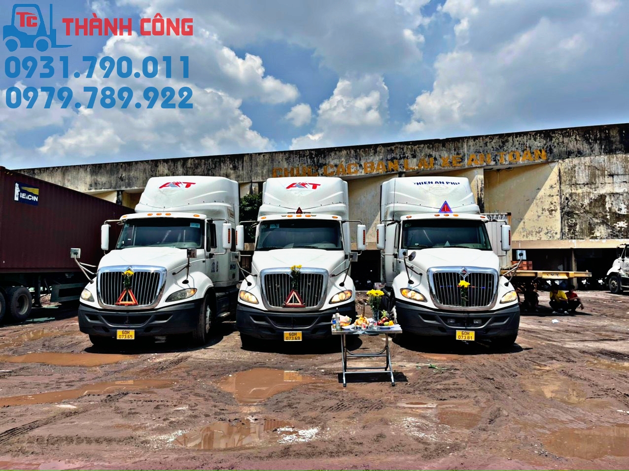 Xếp hàng chuẩn bị lên đường
